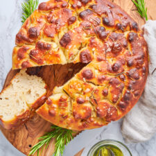 Focaccia ad Alto Contenuto Proteico a Lunga Lievitazione