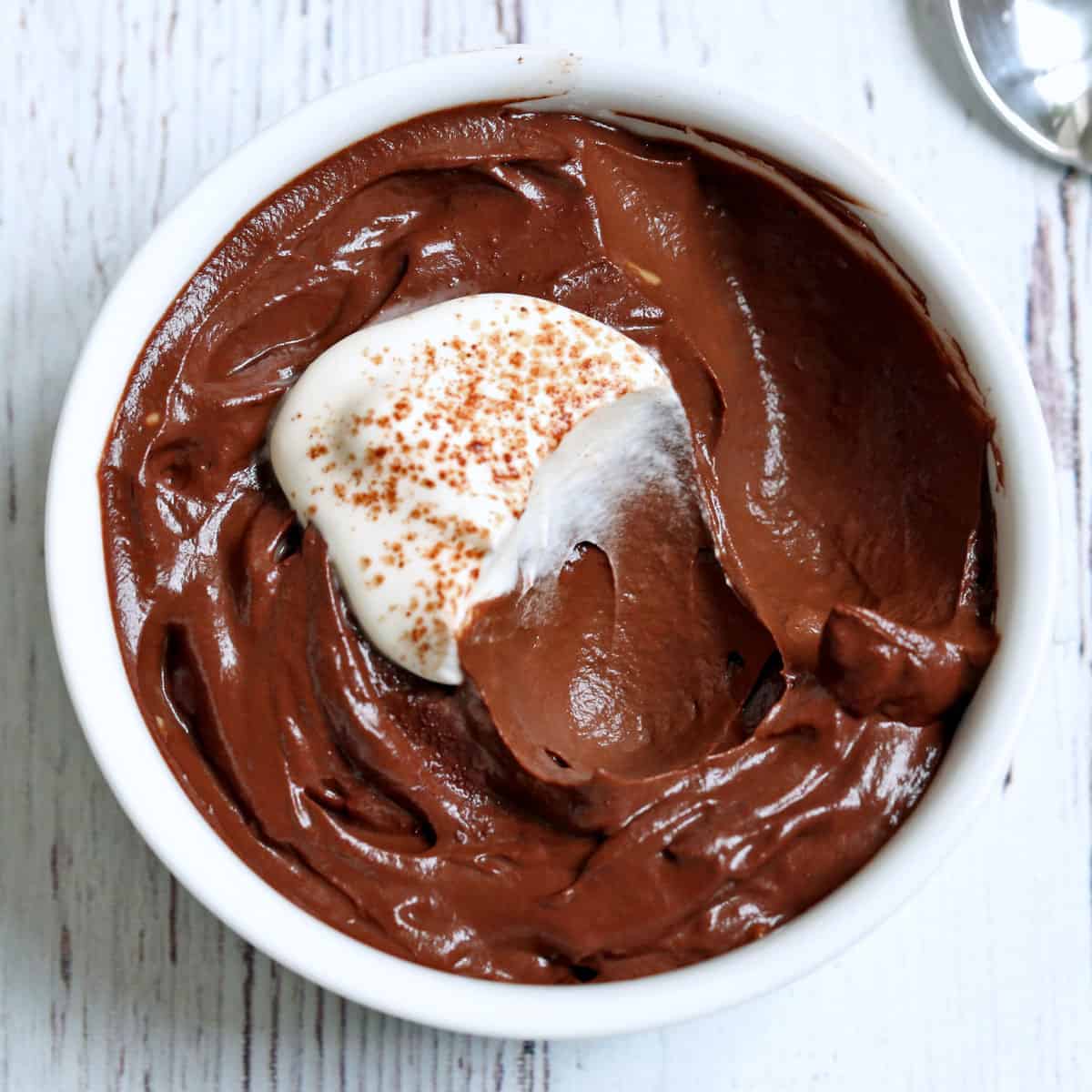 Mousse Cremosa al Cioccolato e Avocado