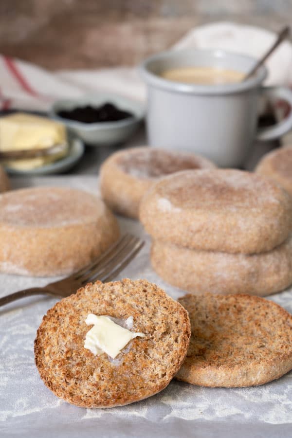 Muffin Inglesi Integrali (Sani, Senza Farina Bianca o Zucchero Raffinato)