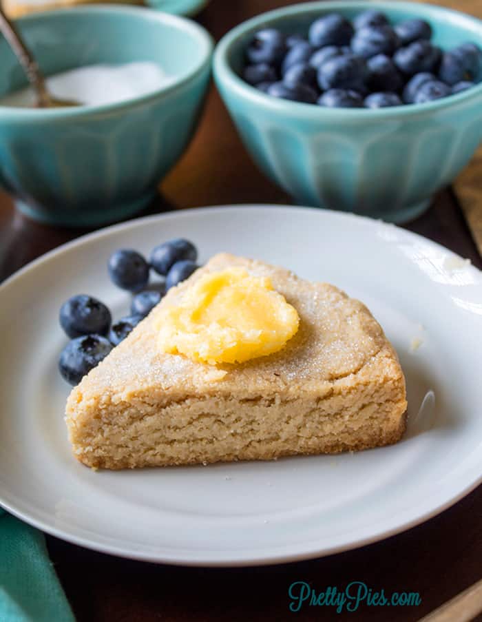 Scones Classici (Keto, Paleo, Vegano)