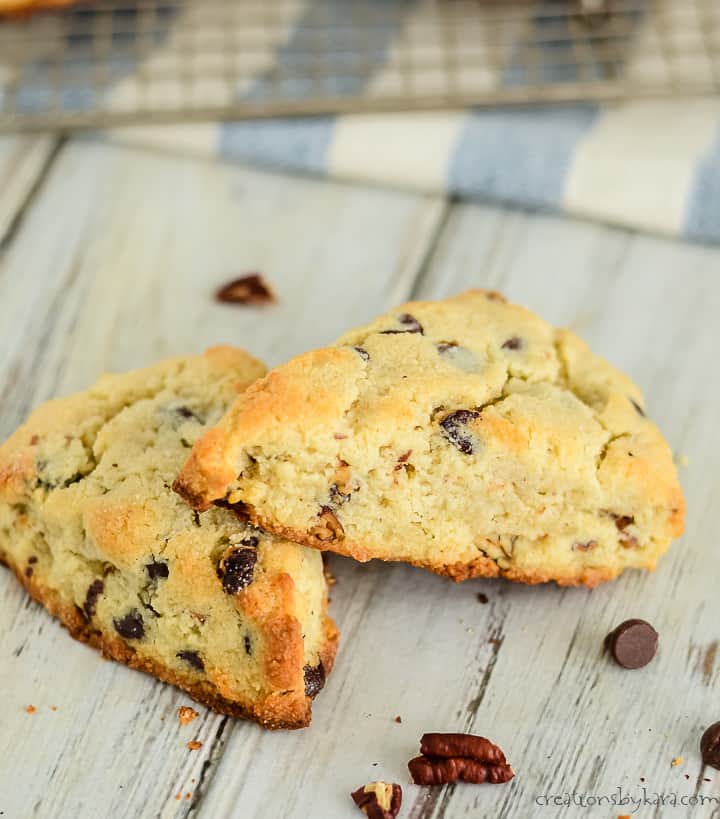 Scones Keto con Gocce di Cioccolato