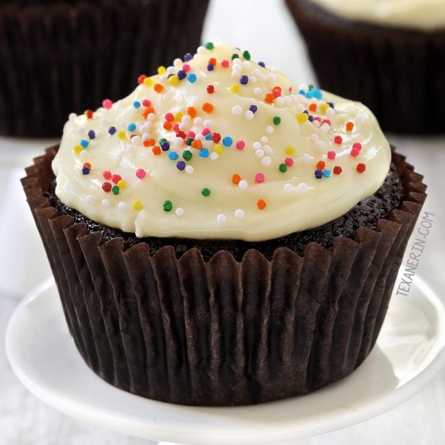 Cupcake Integrali al Cioccolato (Opzione Senza Glutine)