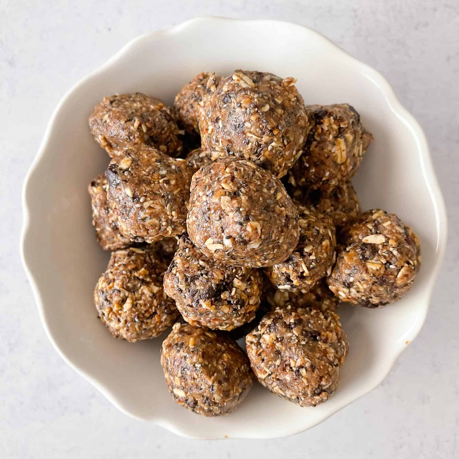 Palline Energetiche Keto Senza Cottura (o Palline Cookie!)