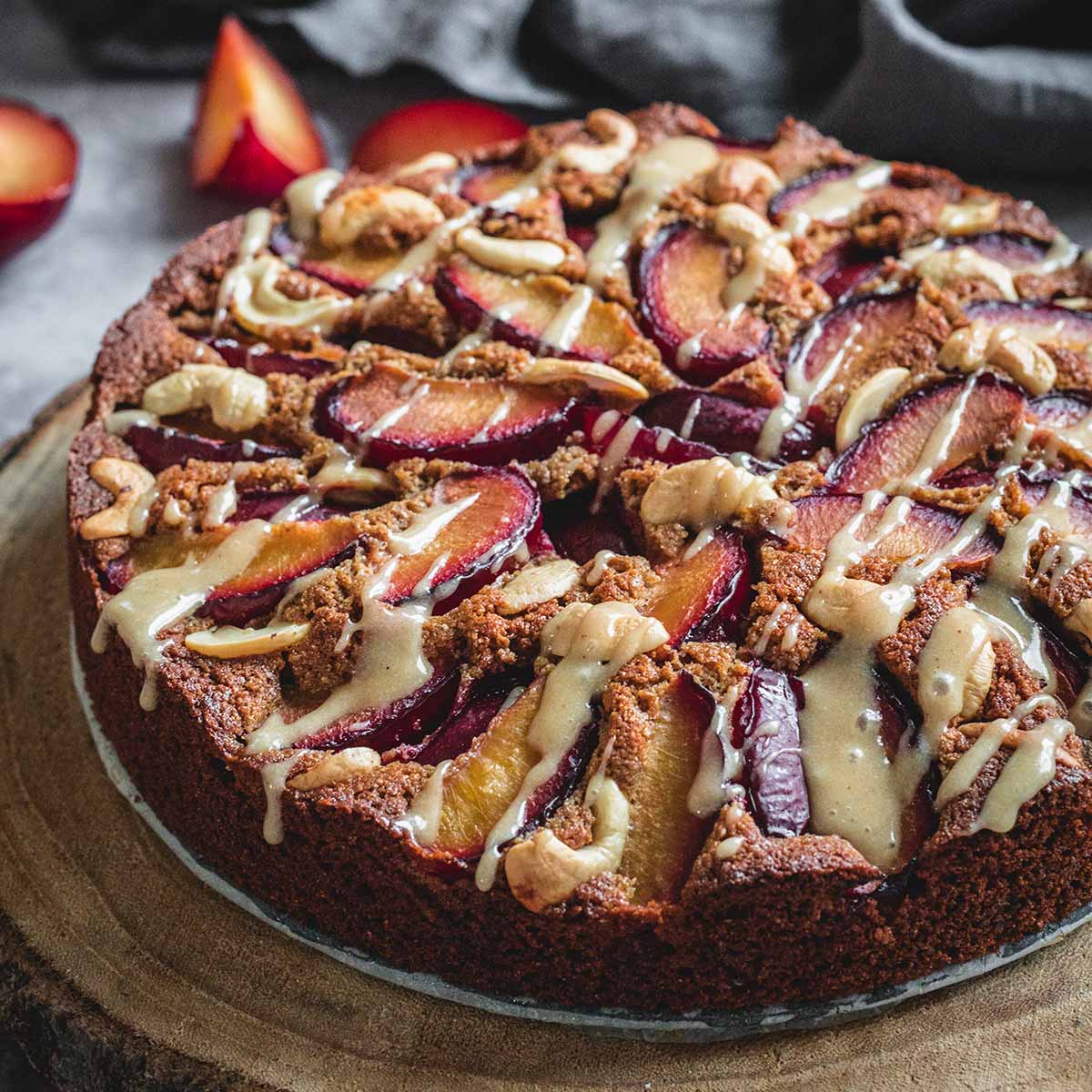 Plum Cake Salutare con Glassa all'Anacardo e Limone