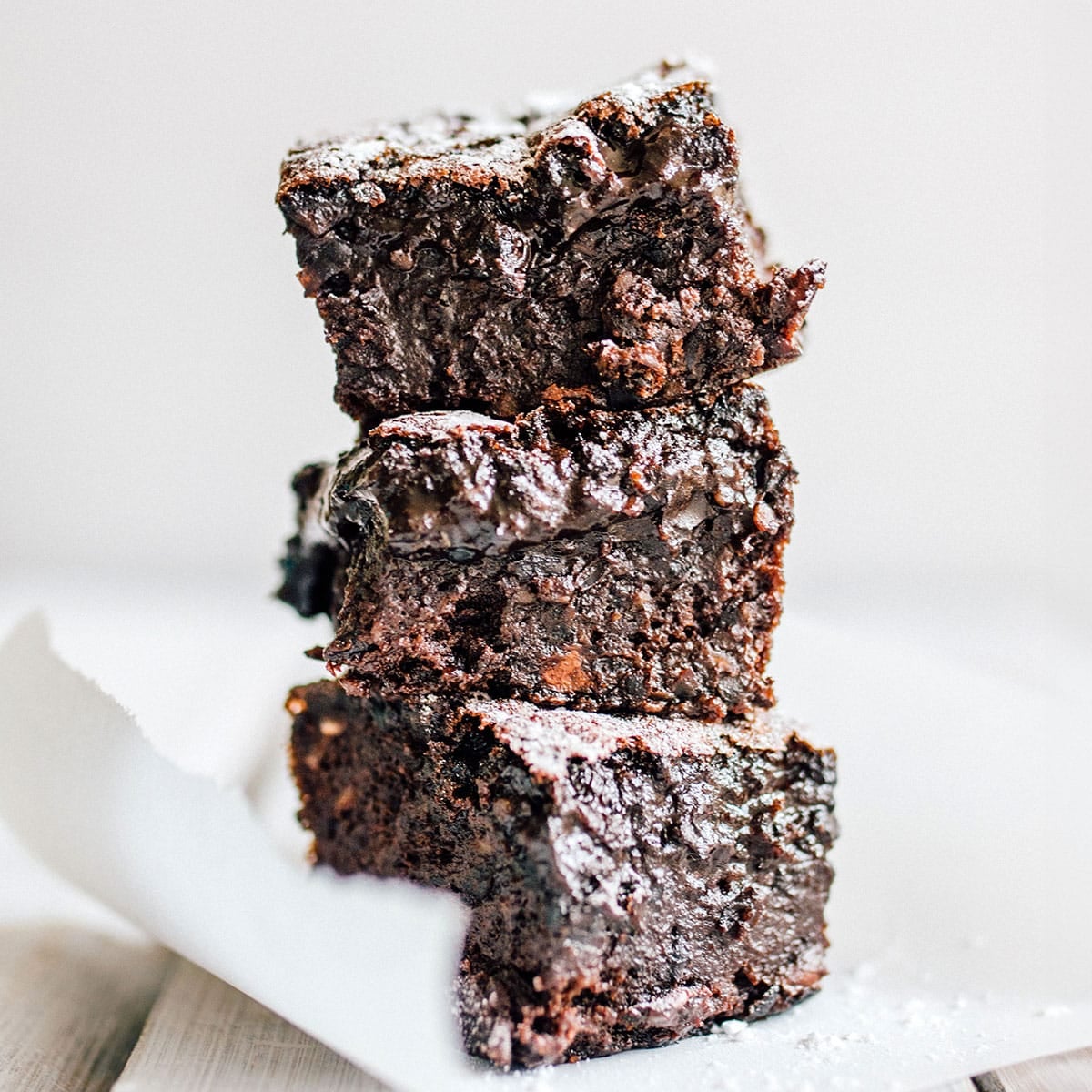 Brownies al Fagiolo Nero Sciolti (Senza Farina!)