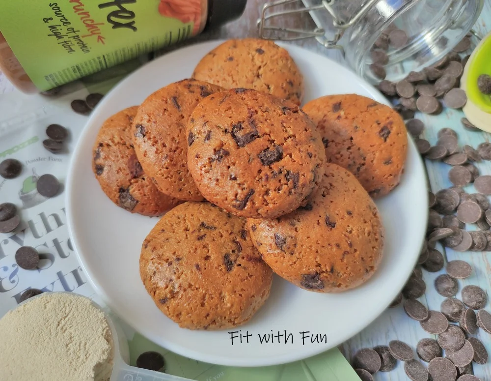 Biscotti Proteici Low Carb con Cioccolato (Senza Glutine e Senza Zucchero)