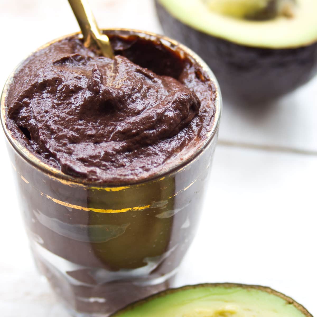 Mousse al Cioccolato e Avocado