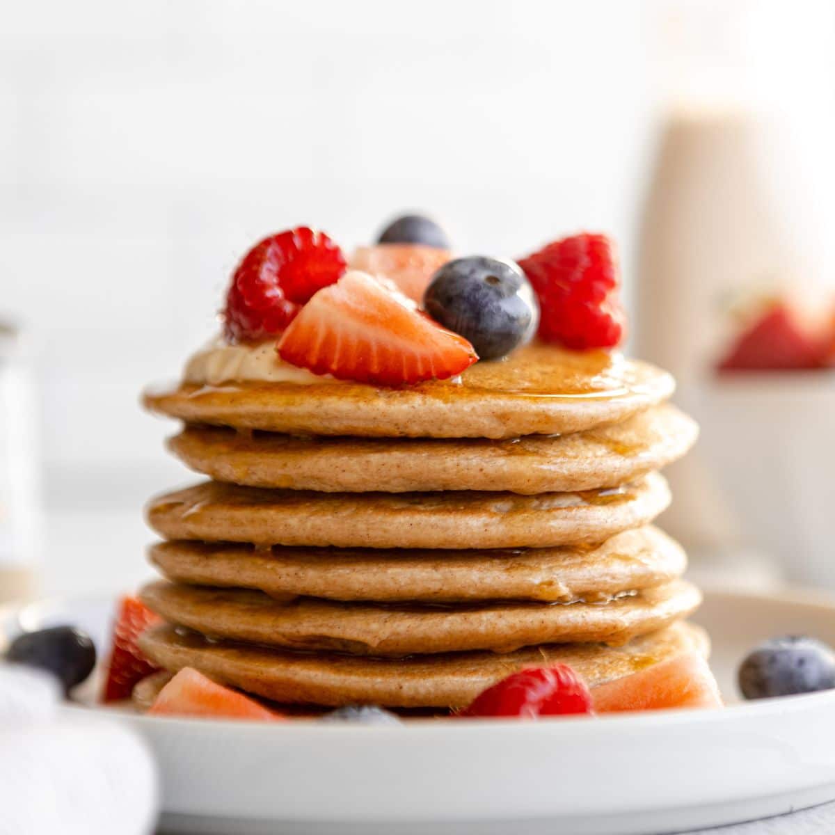 Pancakes Proteici al Fiocchi d'Avena e Fiocchi di Latte (Senza Farina)
