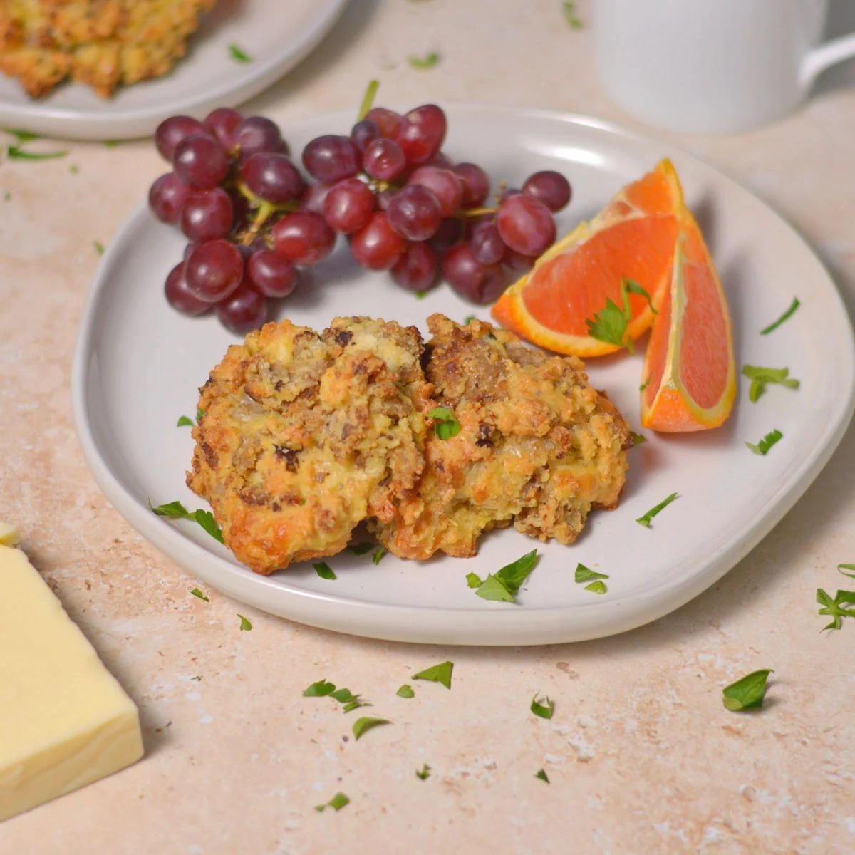 Scones Salati Proteici (Salsiccia e Cheddar)