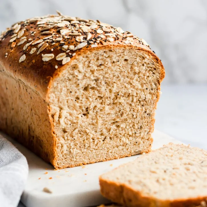 Pane Morbido Integrale con Semi e Miele